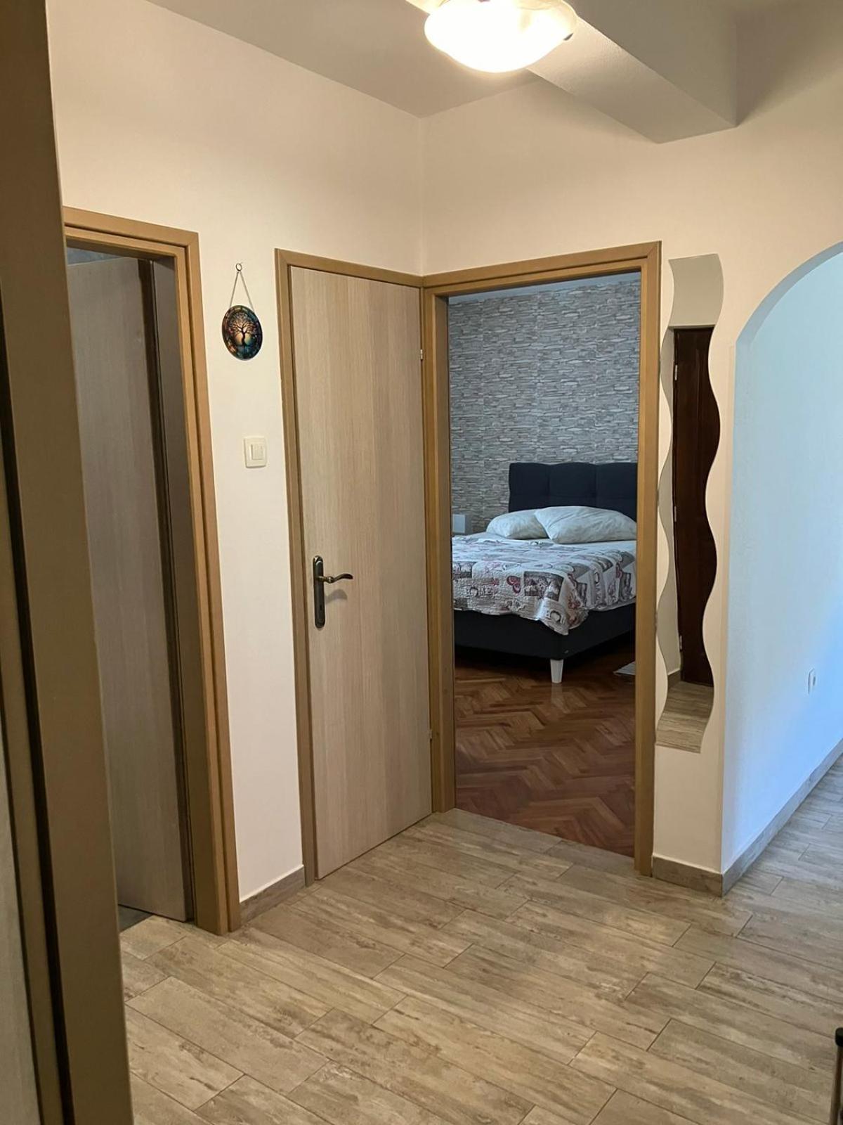 Apartman Natali فيرسار المظهر الخارجي الصورة